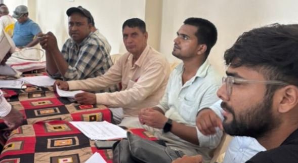 धोरैया में राजस्व महाअभियान के तहत शिविर का आयोजन, भूमि दस्तावेजों से जुड़ी 36 आवेदनों का निष्पादन