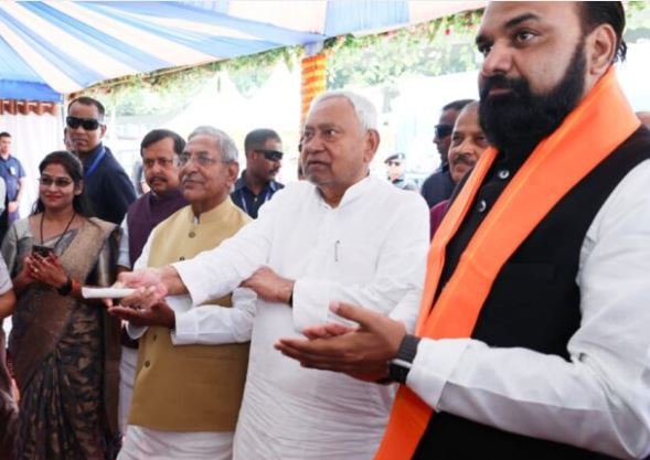 पटना सिटी को मिली 341 करोड़ की विकास योजनाओं की सौगात, सीएम नीतीश ने किया शिलान्यास