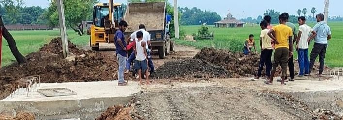 खबर का असर: घटिया डायवर्सन पर कार्रवाई, शंभूगंज-खेसर मार्ग पर फिर से सुचारू हुआ यातायात