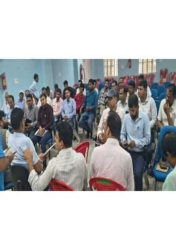 एलपीजी आपूर्ति को लेकर प्रशासन सतर्क, समीक्षा बैठक में व्यवस्था की हुई जांच